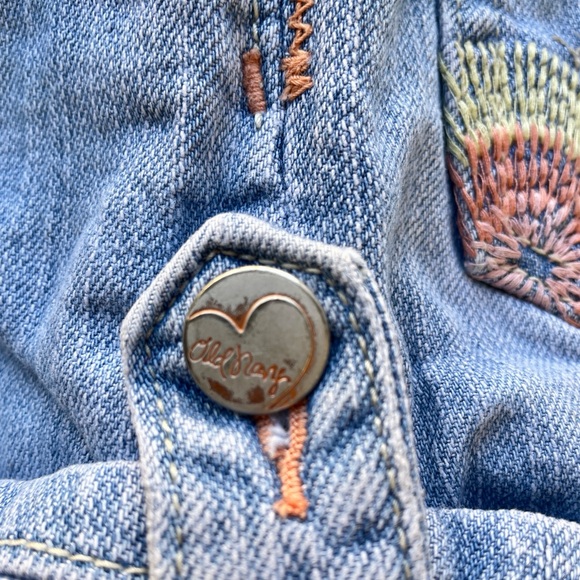 VINTAGE Y2K Tropical Embroidered OLD NAVY Girl’s Denim SHORTS Medium - Picture 3 of 12